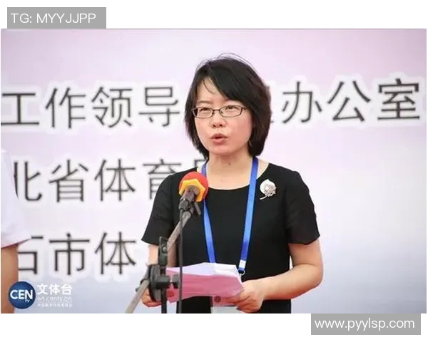 李丽独家揭秘：深入解析足球技巧与战术分享