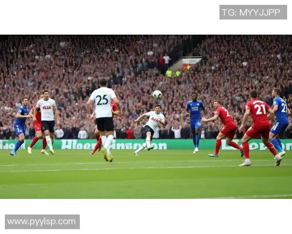 贵州足球之星闪耀绿茵场揭秘他们的成长与成就之路 贵州足球之星闪耀绿茵场揭秘他们的成长与成就之路