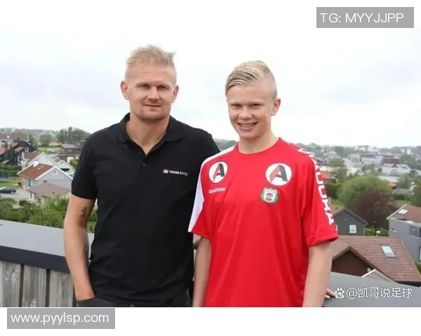 足球明星背后的故事足球明星父亲们的感人瞬间合集视频 足球明星背后的故事足球明星父亲们的感人瞬间合集视频